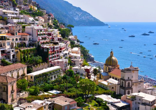 イタリアにおける住居借り：人気の高い地方の町