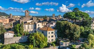 ヴィテルボの中心にある豪華なヴィラ