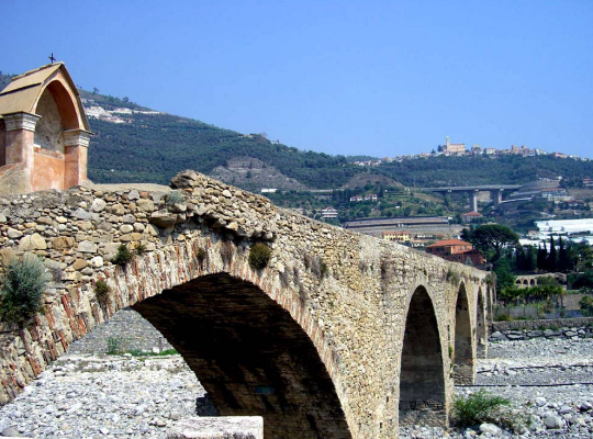 イタリアのArmadiTaggiとその260メートルの橋2021